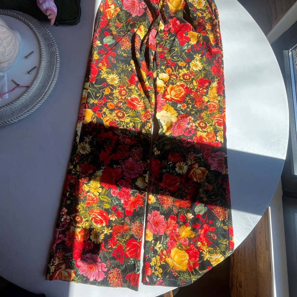 Floral Wide-Leg Pants
